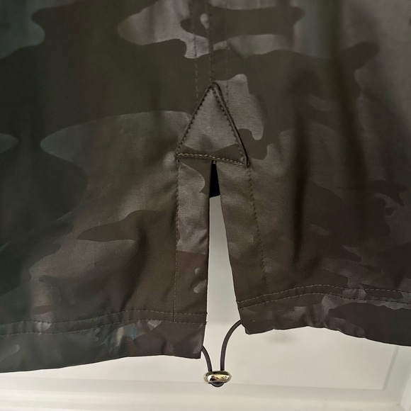 Guess Anorak Jacket - Picture 8 of 8